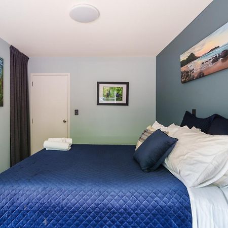 Auckland City Escape Modern Home With Spa Pool Bagian luar foto