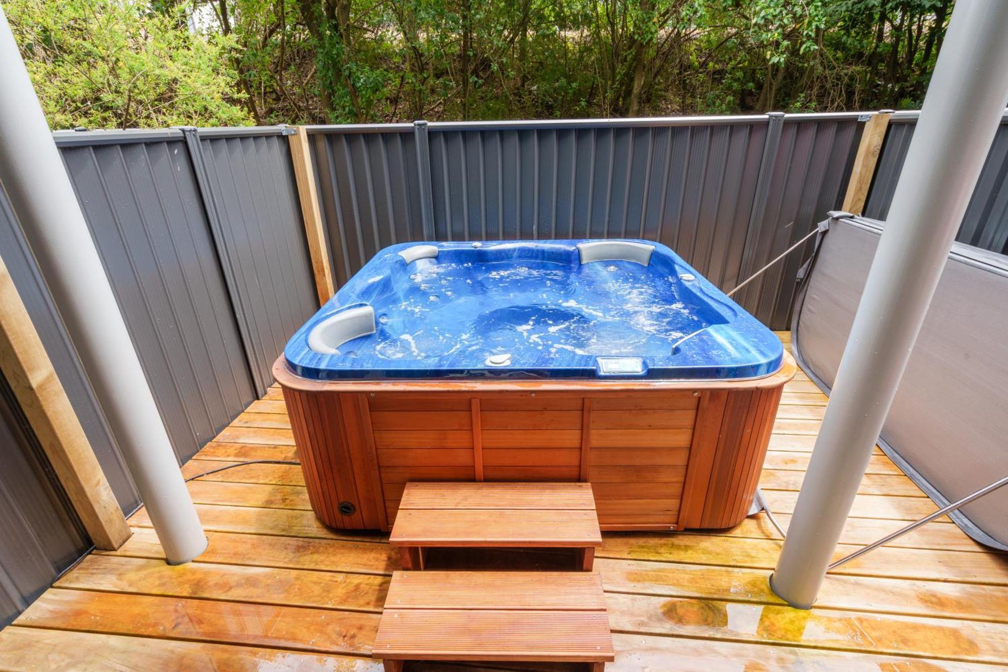 Auckland City Escape Modern Home With Spa Pool Bagian luar foto